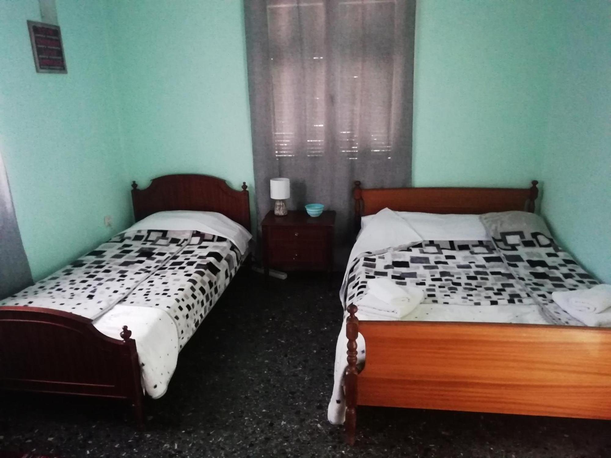 Nala'S House Apartment Leonídion Екстериор снимка